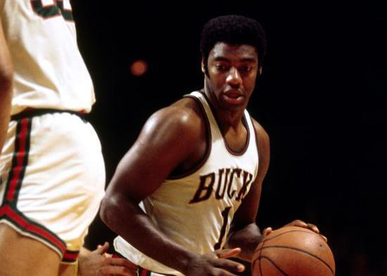 对抗中的脚 对抗中的脚