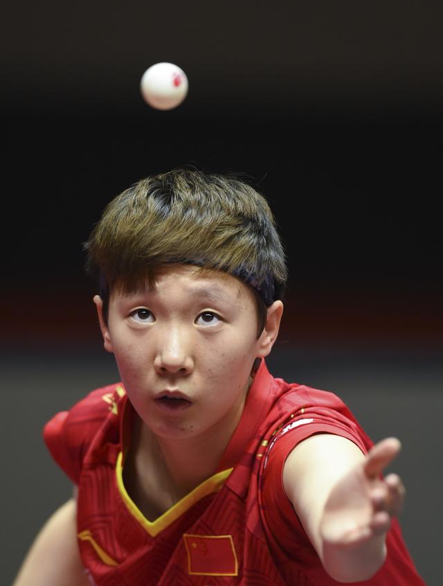呼喊将看台